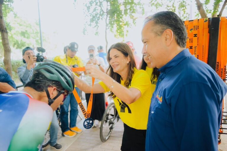 Premia Toño Astiazarán a ganadores y destaca el éxito de L’Étape by Tour de France: “Hermosillo está hecho para grandes cosas”